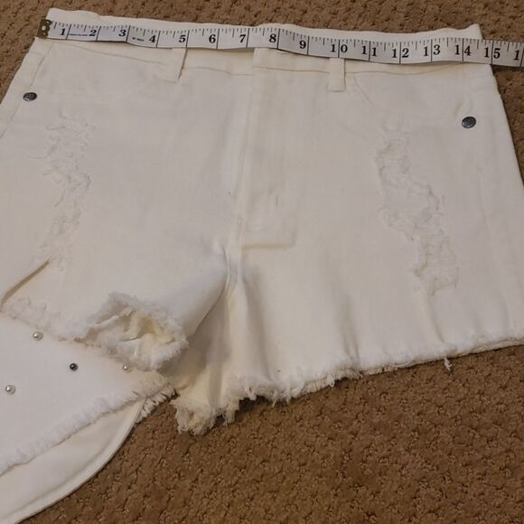 COPY - High waist shorts size 7 - Picture 8 of 8